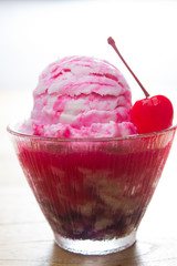 strawberry icecream