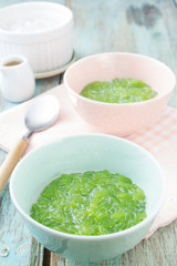Lod Chong Dessert in Coconut Milk