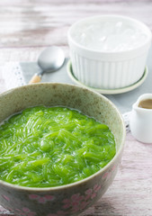 Lod Chong Dessert in Coconut Milk