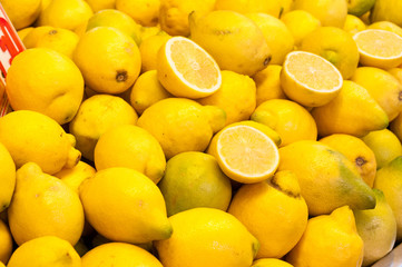 Organic lemon at stall