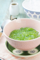 Lod Chong Dessert in Coconut Milk