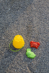 Bucket, shovel & mold