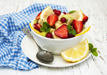 Salad with fresh fruits