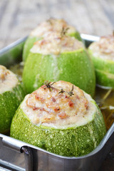 Zucchine tonde ripiene