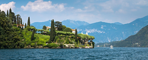 parco della villa Balbianello sul lago di Como