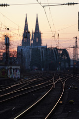 Fototapeta na wymiar Hohenzollernbrücke und Kölner Dom