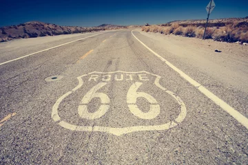 Cercles muraux Route 66 Route 66, symbole de l& 39 autoroute nostalgique des USA