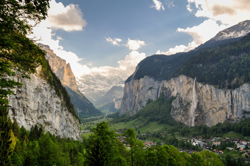 Fototapeta na wymiar Lauterbrunnen Valley from Wengen Town in Swiss Alps