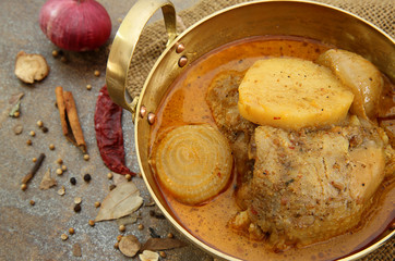 Thai chicken red curry