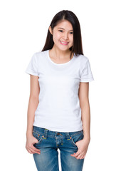 Obraz premium Young woman portrait