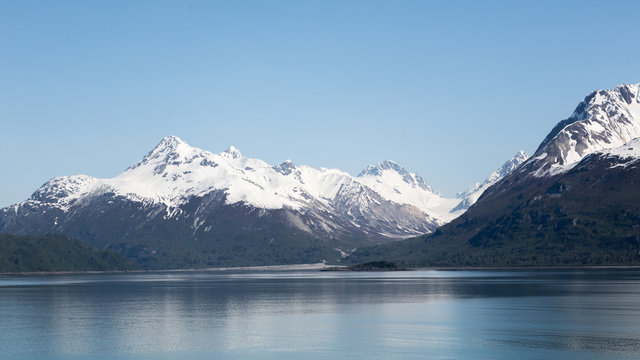 Mountains in Glacier Bay