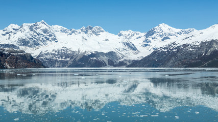 Fototapeta na wymiar Reflections of Glacier Bay