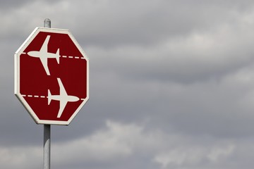 niederländisches Verkehrszeichen: Flugzeugrollverkehr