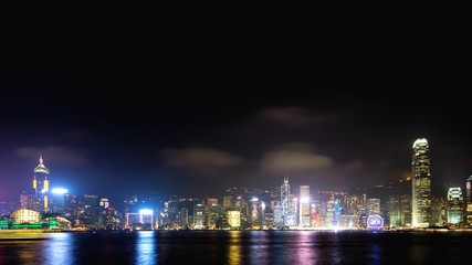 香港の高層ビルの夜景　