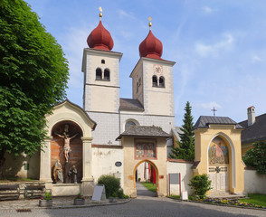 Fototapeta na wymiar Stiftskirche Millstatt / Kärnten / Österreich
