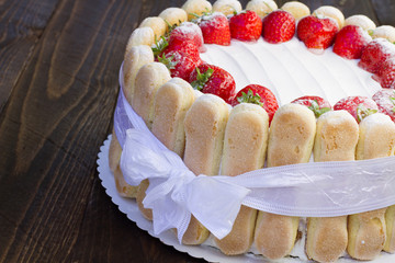 Strawberry cake Charlotte