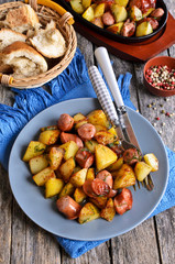 Potatoes with sausages