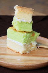 Pandan cake with cream