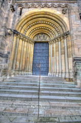 Fototapeta na wymiar Eingangstür Dom in Bamberg