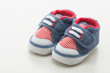 Fototapeta na wymiar Baby shoes