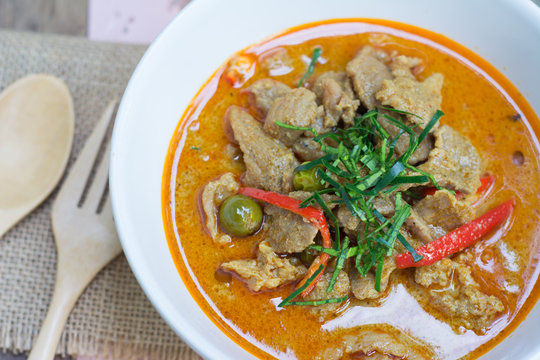 savory curry with pork (Thai food name Panang)