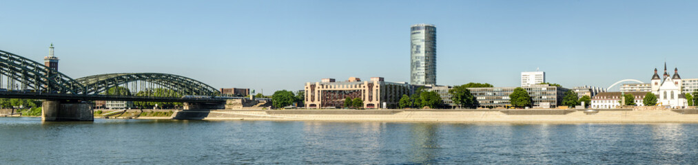 Fototapeta na wymiar Panorama Köln am Rhein