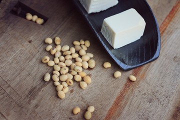 Soybeans and tofu