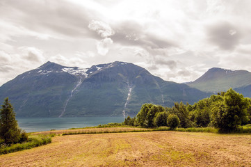 Obraz na płótnie Canvas Norwegian landscape
