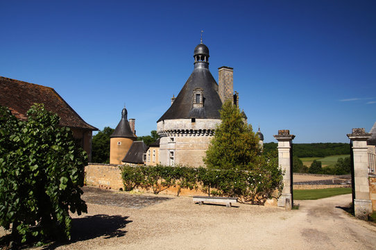 Tour Saint-Georges du Château de Touffou