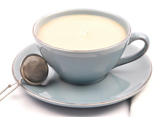 Tee mit Milch