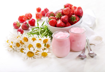 strawberry yogurt