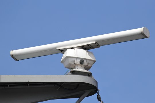 Radaranlage eines Schiffes