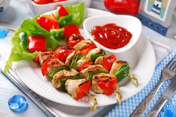 chicken and vegetable grilled skewers