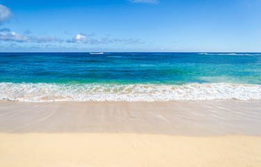 Fototapeta na wymiar Ocean and tropical sandy beach background