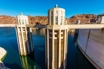 Fotobehang Dam Hoover Dam-inlaattorens