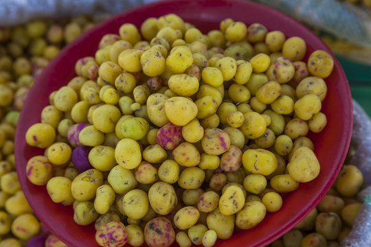 mellocos portion in the ecuadorian market