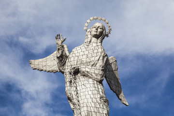 Virgen del Panecillo,