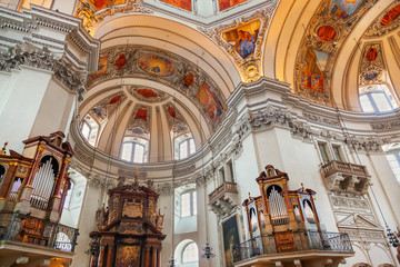 Fototapeta na wymiar Cathedral at Salzburg Austria