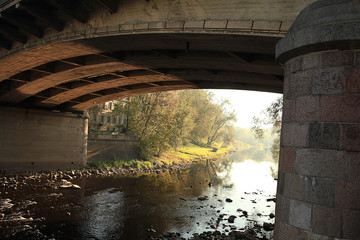 Fototapeta premium bridge over the river view from under the bridge