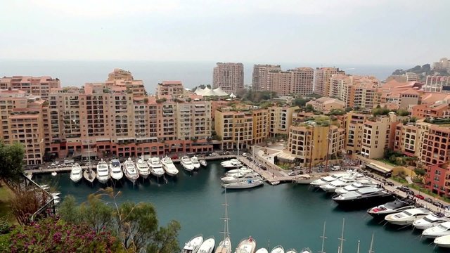 Port de Fontvieille en Principaut&eacute; de Monaco