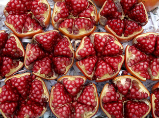 Pomegranate fruit  showing the seeds