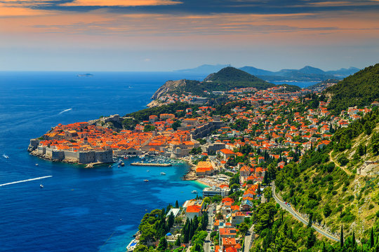  Beautiful panoramic view of the walled city,Dubrovnik,Dalmatia,Croatia