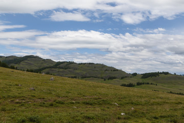 Fototapeta premium mountain valley glaciers on the horizon