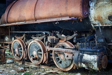 Fototapeta na wymiar wheel of steam locomotive