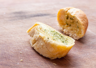 Garlic bread