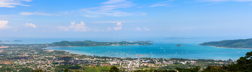 Fototapeta na wymiar Panorama city and sea of Phuket Province