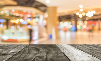 blurred image of shopping mall and restaurant.