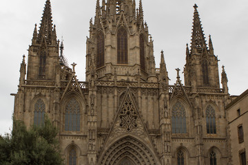 Fototapeta na wymiar View on a nice old monument in Barcelona in Spain