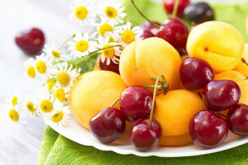Dish of fresh fruit in summer