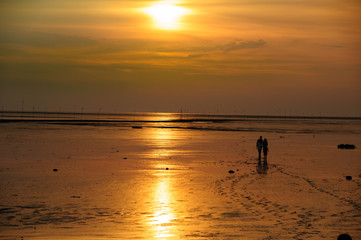 Fototapeta premium Wattenmeer im Sonnenuntergang